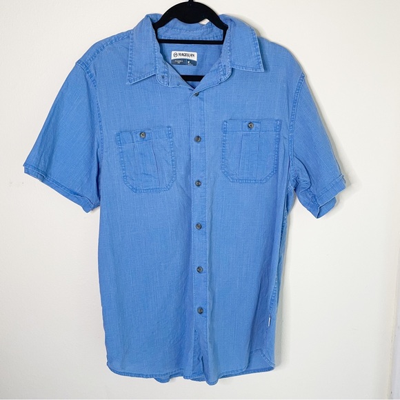 Magellan Outdoors Other - Magellan Outdoor Adventure short sleeve Button Down M blue cotton